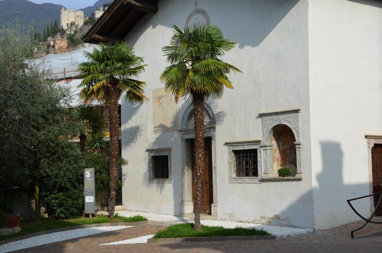 Palazzo Oltre Leilighet Arco Eksteriør bilde