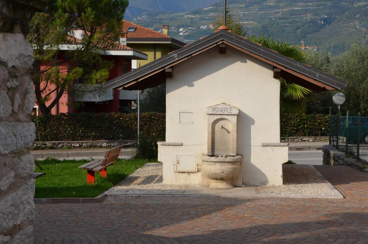 Palazzo Oltre Leilighet Arco Eksteriør bilde